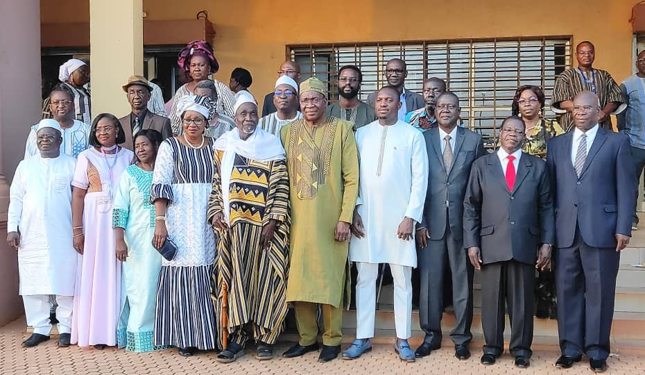 Burkina : Le Conseil supérieur de la magistrature salue les efforts de douze magistrats admis à la retraite