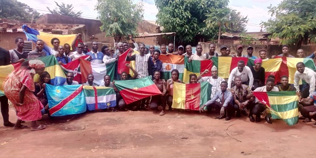 Ouagadougou : Des jeunes Africains de dix pays rendent visite à la famille de Thomas Sankara
