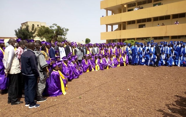 Institut supérieur de génie électrique du Burkina Faso : Fin de formation pour 304 étudiants