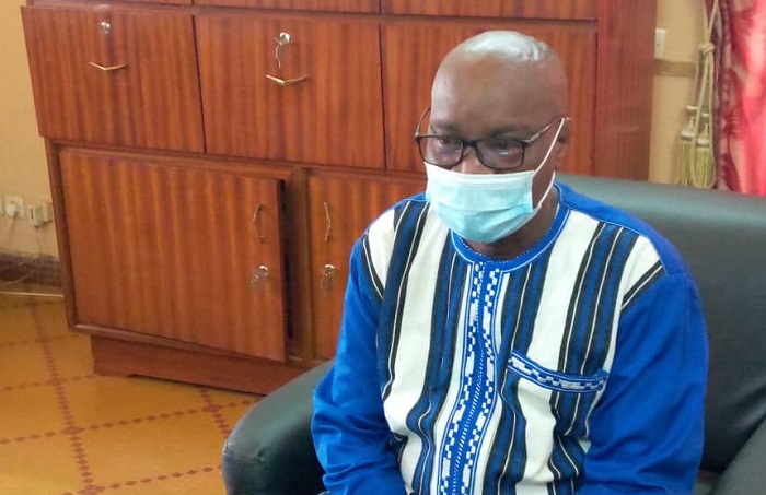 Hopital Souro Sanou de Bobo-Dioulasso : « Des agents sabotent les équipements pour pouvoir aller travailler dans les privés », confie le directeur Gustave Sanon