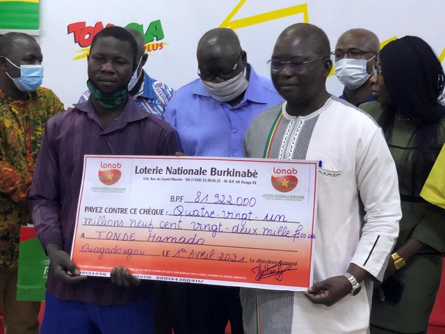 Loterie nationale burkinabè (LONAB) : Un heureux gagnant empoche plus de 81 millions de FCFA