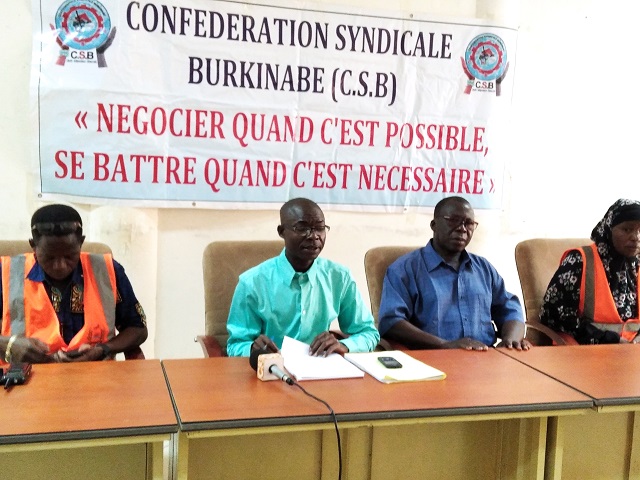 Fronde à la mairie de Ouagadougou : Les ouvriers appellent le président du Faso à intervenir afin d’éviter un 