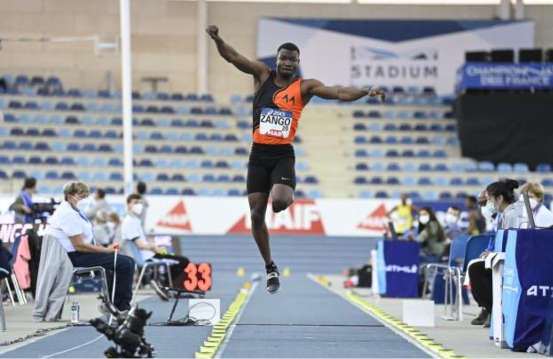 Athlétisme : Avec un saut de 17m40, Hugues Fabrice Zango remporte le meeting de Montpellier