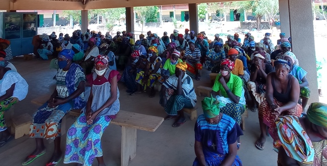 Centre Delwendé de Sakoula : Don de kits d’hygiène et de protection aux pensionnaires par Side By Side 