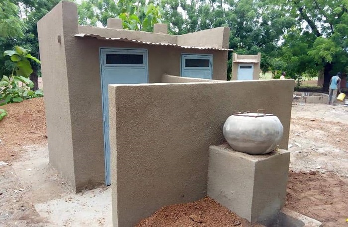 « De la pertinence de construire des latrines pour les ménages pauvres » : Le ministère en charge de l’Assainissement répond 