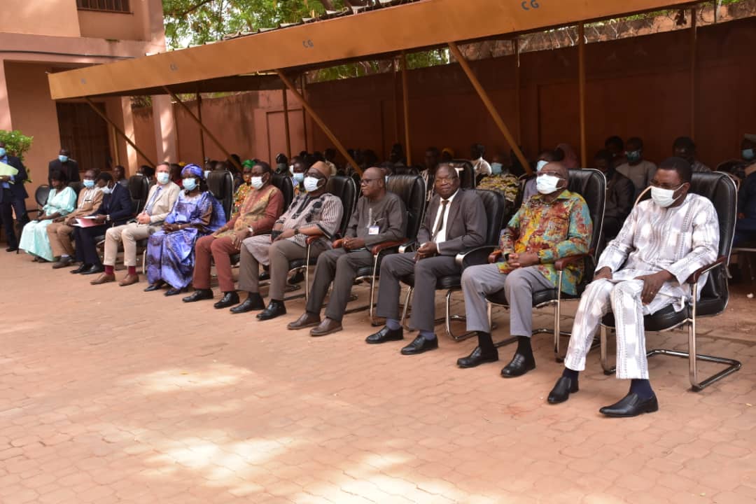 Burkina Faso : Le personnel de la Cour des comptes dit au-revoir au Premier président de l’institution, Jean Emile Somda