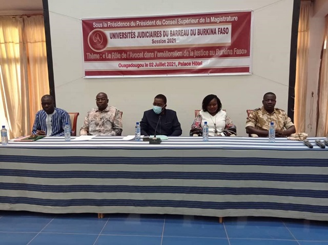 Burkina Faso : Les avocats en réflexion pour une amélioration de la justice 