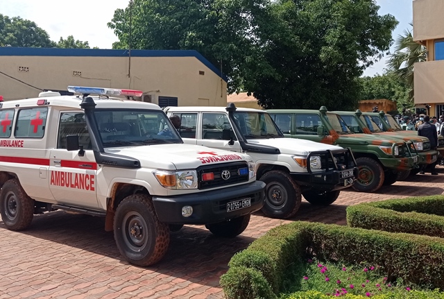 Burkina Faso : L’Union européenne offre du matériel de protection à la Gendarmerie nationale