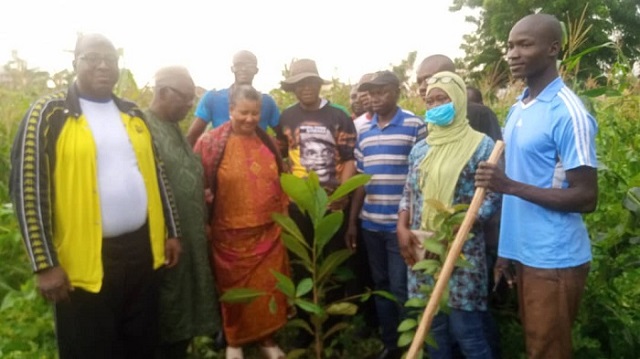 Reboisement : L’association le Tocsin plante sur son nouveau site à Ouaga 2000