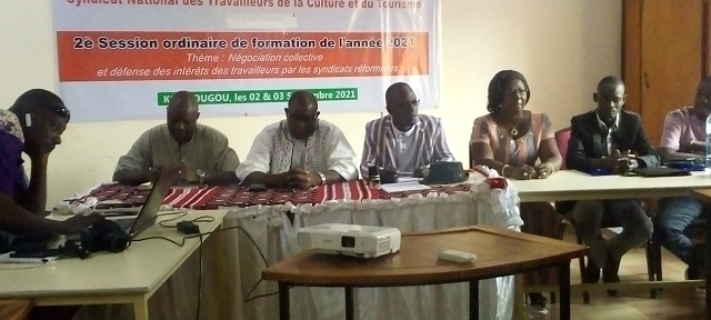 Burkina / Koudougou : Les membres du bureau exécutif national du SYNATRACT renforcent leurs capacités opérationnelles 