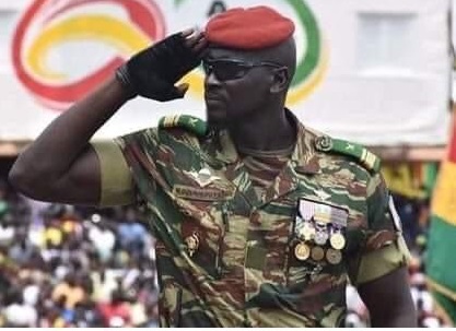Guinée Conakry : Le colonel Mamady Doumbouya renverse le régime d’Alpha Condé