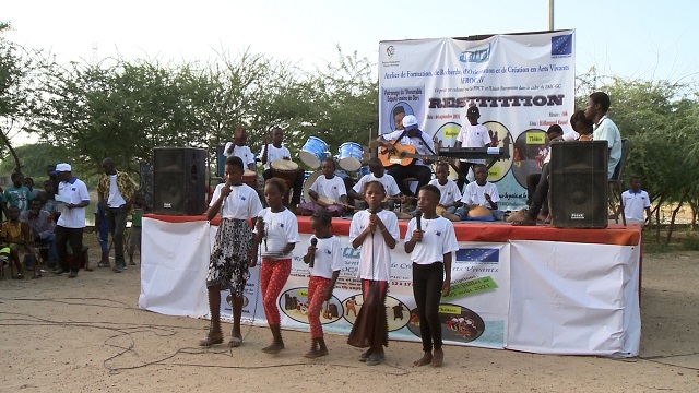 Burkina /Dori : De jeunes adolescents formés en musique et en théâtre