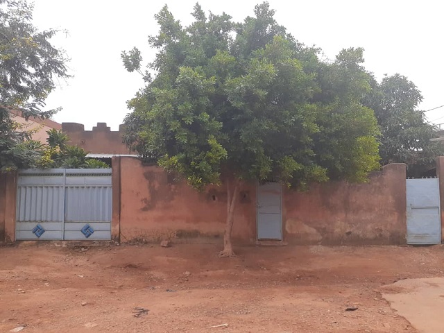 Maison à vendre au quartier Karpala non loin du district de Bogodogo.