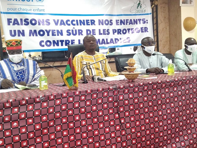 Burkina Faso : Une campagne pour promouvoir la vaccination des enfants de moins de 5 ans et pour promouvoir aussi la vaccination des adultes contre le covid-19