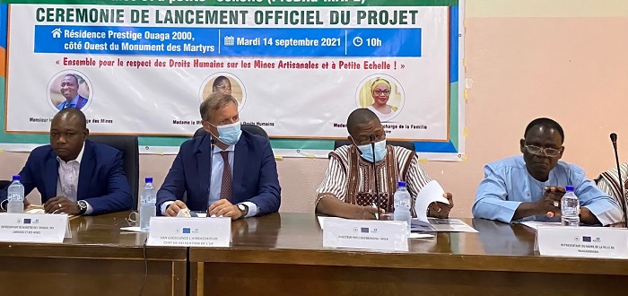 Droits humains sur les sites d’orpaillage : Le projet de promotion des droits humains sur les mines artisanales et à petite échelle (ProDHu-MAPE) a été lancé