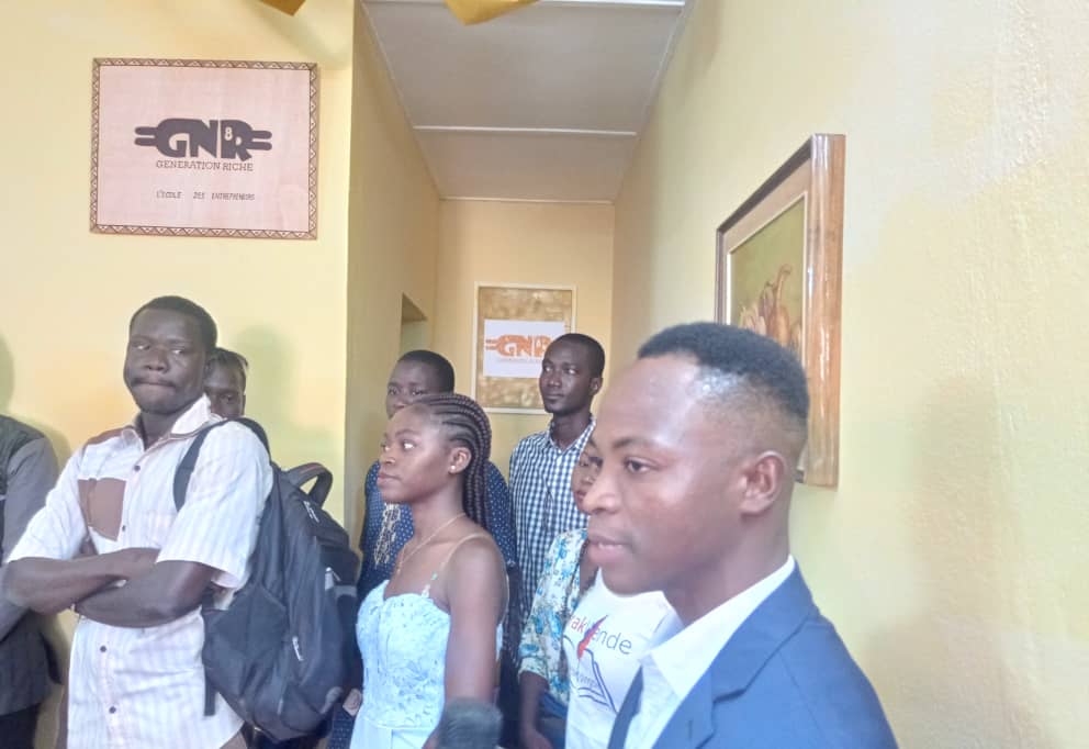 Entrepreneuriat des jeunes au Burkina : Génération riche8 a un nouveau siège 