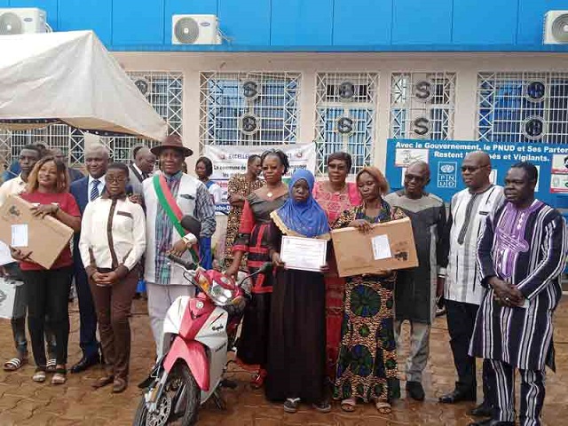 Éducation : La commune de Bobo-Dioulasso récompense les meilleurs acteurs du domaine 