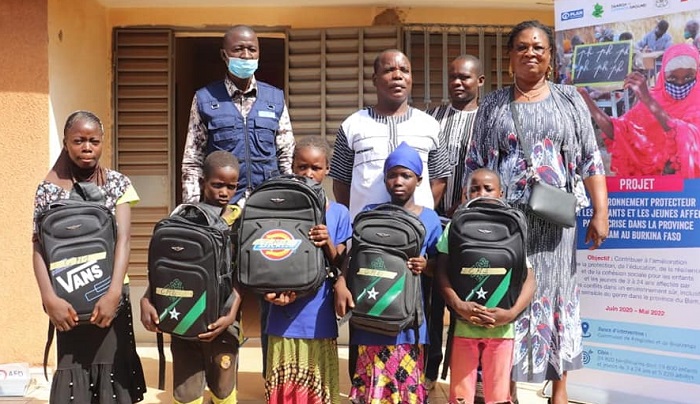 Appui à la scolarisation des enfants vulnérables : Des kits scolaires offerts aux élèves du Centre-Nord