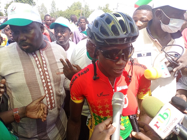 Tour du Faso 2021 : Souleymane Koné offre au Burkina Faso sa première victoire d’étape