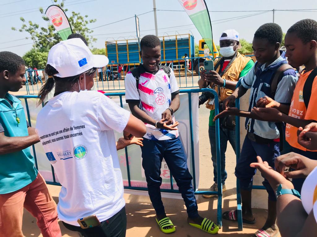 Tour du Faso 2021 : WaterAid sensibilise sur l’eau, l’hygiène et l’assainissement 