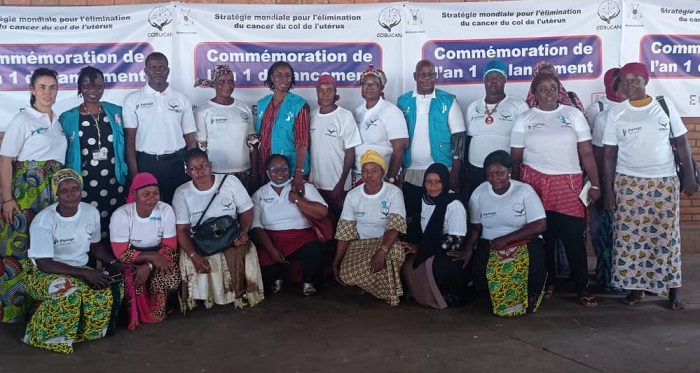 Cancer du col de l’utérus : La Coalition burkinabè contre le cancer sensibilise les usagers du grand marché de Ouaga