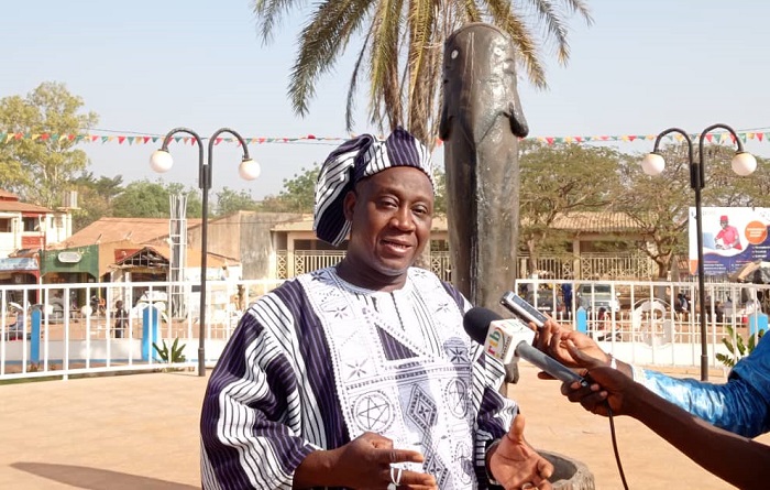 Polémique autour du monument de silure à Bobo-Dioulasso : Le maire Bourahima Sanou sort de son mutisme