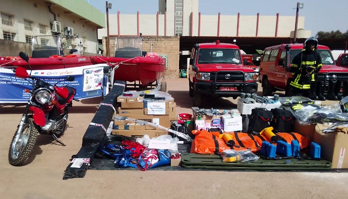 Protection civile au Burkina : La France offre du matériel aux sapeurs-pompiers