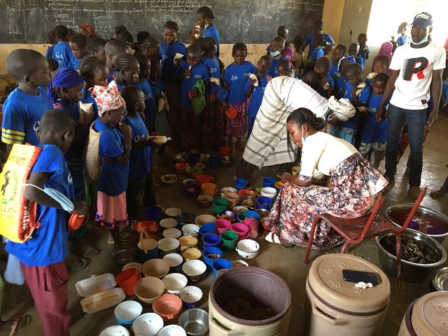 Journée internationale de l’alimentation scolaire : Catholic Relief Services « célèbre les repas » à Kiedsom