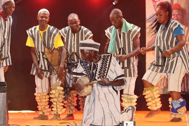 Musique au Burkina : A 92 ans, Biri Lengani fait vibrer le public ouagalais 