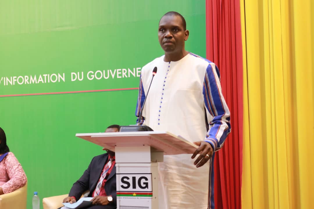 Burkina : « Aucune partie à elle seule ne peut décider de la hausse du prix du pain », Abdoulaye Tall, ministre du commerce