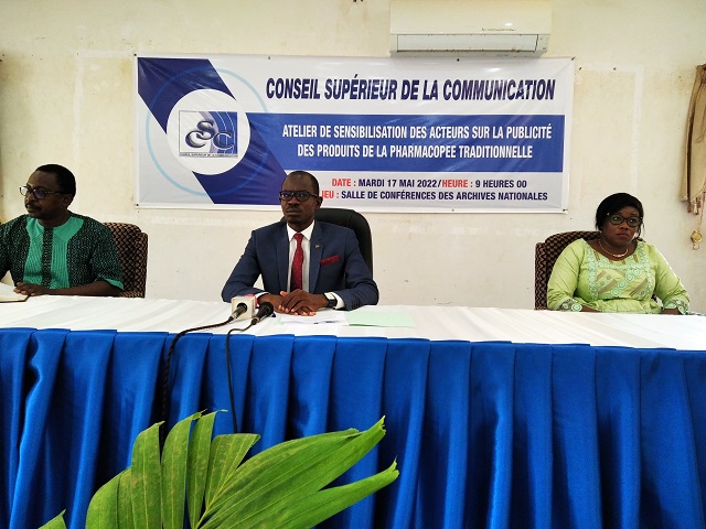 Publicité des produits de la pharmacopée traditionnelle au Burkina : Le CSC sensibilise les médias et les tradipraticiens sur le respect des textes en vigueur
