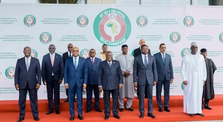 Sommet de la CEDEAO : Les chefs d’État demandent au Burkina Faso de réduire sa durée de transition à 24 mois