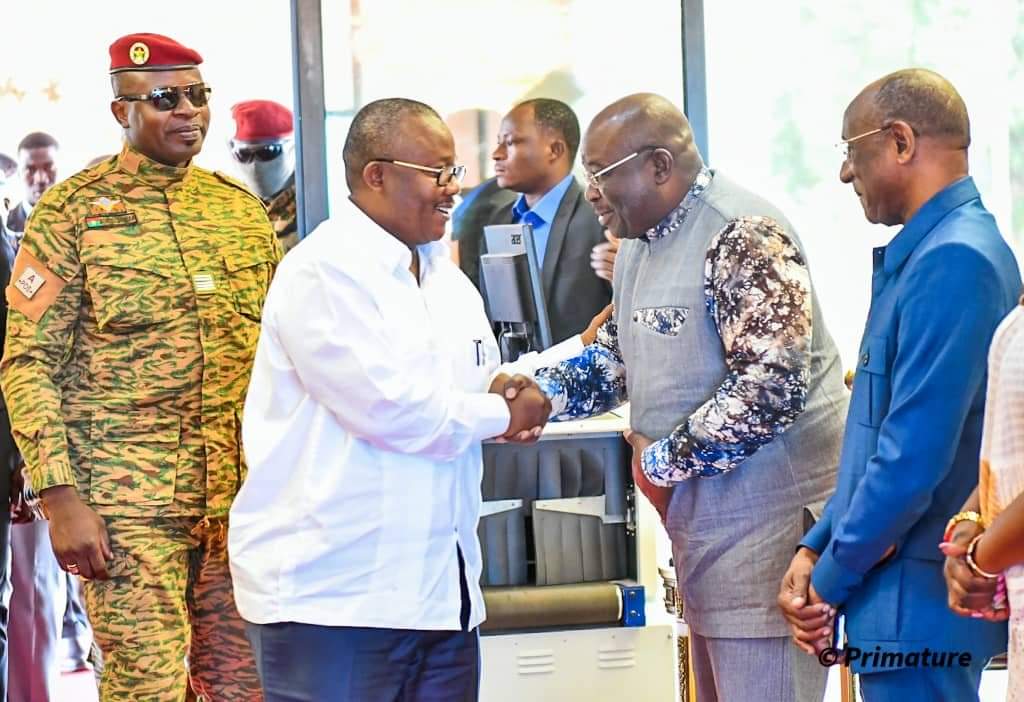 Mission de la CEDEAO au Burkina : Le président Umaro Sissoko Embalo rencontre le gouvernement de la transition
