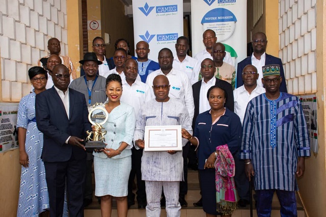Prix burkinabè de la qualité : La CAMEG reconnaissante au ministre Robert Kargougou 