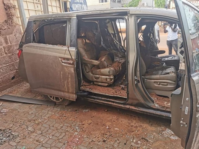 Incendie du véhicule de Serge Bayala : Le MBDHP condamne l’utilisation de la terreur  