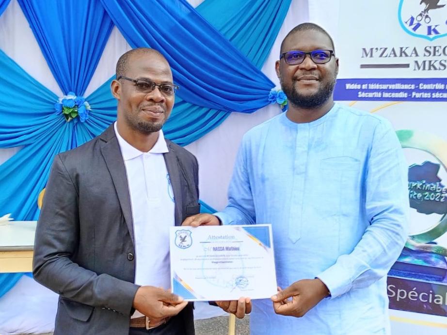 Sécurité : La société de gardiennage M’Zaka Sécurité célèbre son prix Spécial de Leadership décerné par l’ABNORM