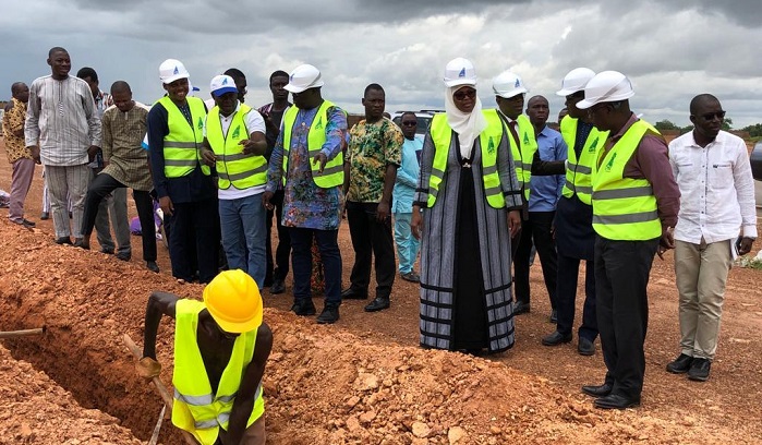 Burkina/Université Thomas SANKARA : Des ministres visitent les chantiers de l’interconnexion