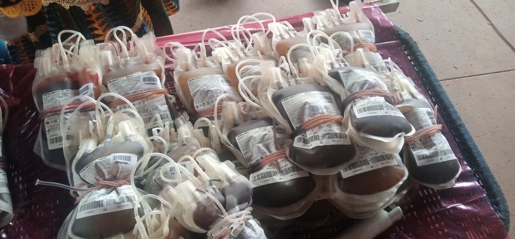 Burkina /Santé : Les commerçants du grand marché Rood-Woko donnent leur sang pour sauver des vies 	