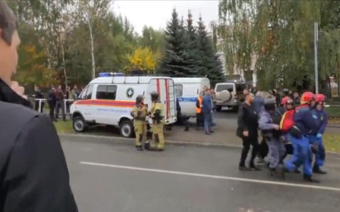 Russie : Une fusillade dans une école fait au moins treize morts, dont sept enfants