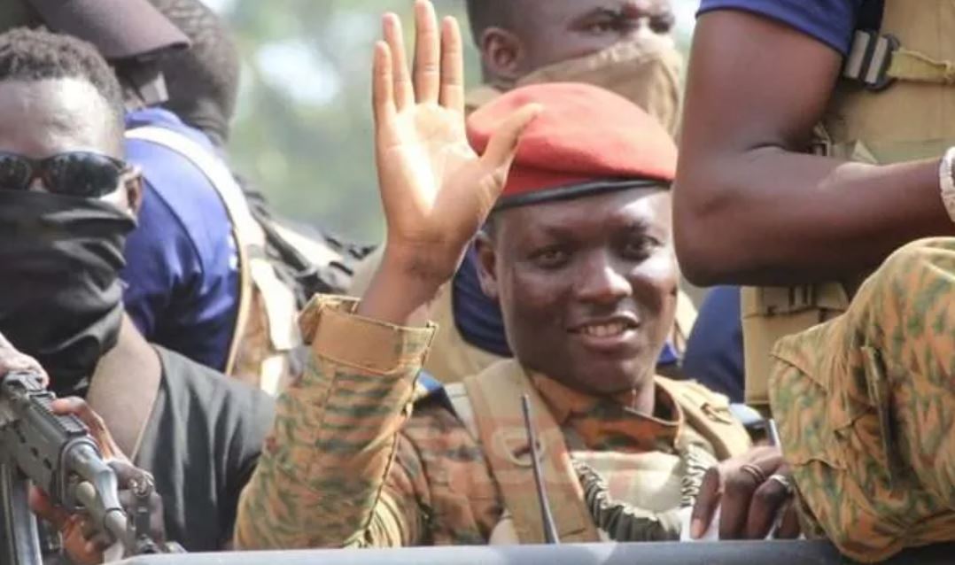 Burkina : Le capitaine Ibrahim Traoré remercie les manifestants pour leur soutien et sonne la fin de la récréation