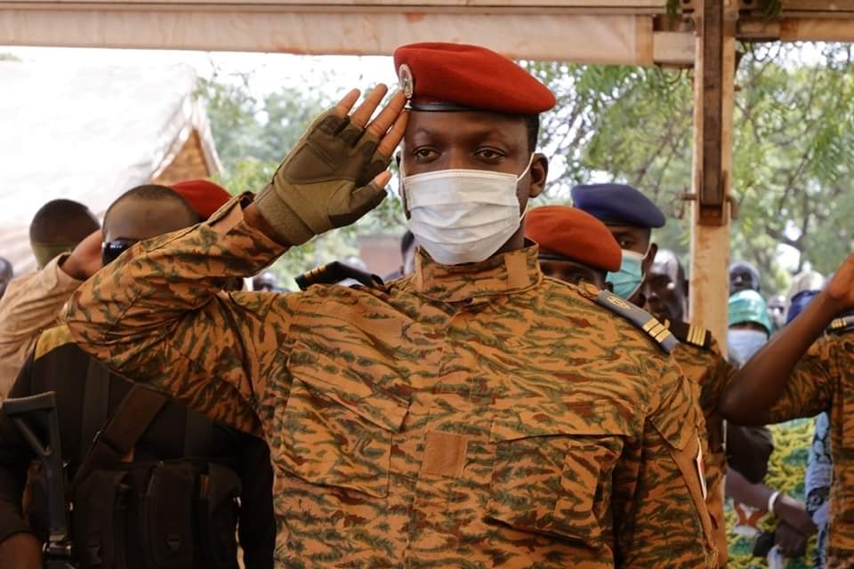 Soldats tombés à Gaskindé : Le Capitaine Ibrahim TRAORÉ reconnaît la bravoure des hommes