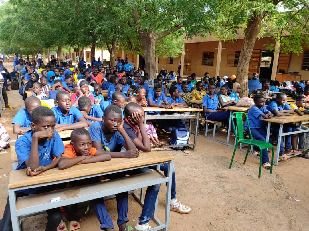 Lutte contre l’extrémisme violent au Burkina : L’Association paix au Faso interroge les comportements à adopter en milieu scolaire
