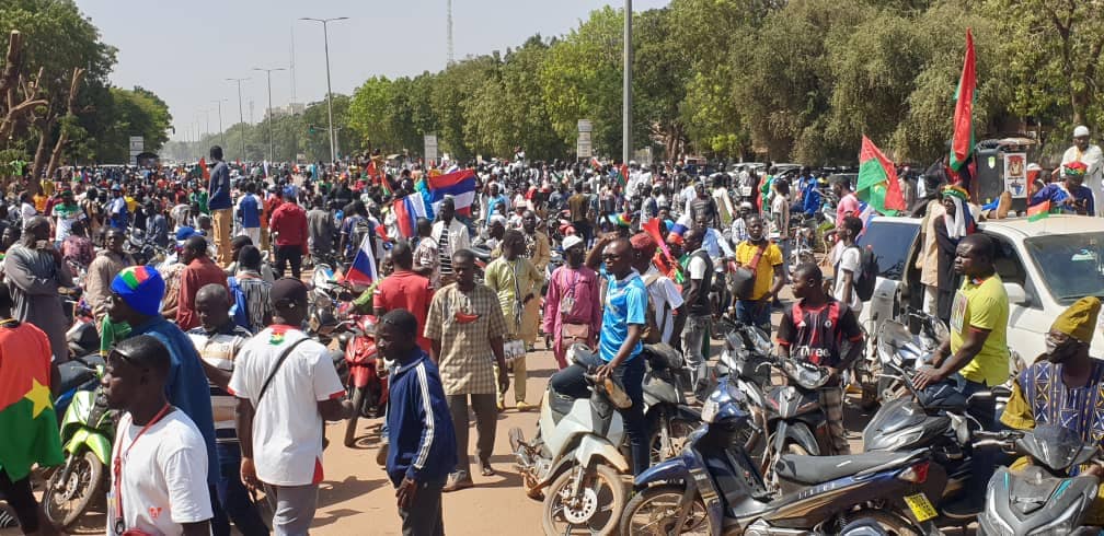 Burkina : Le gouvernement interpelle les populations sur les manifestations pour « le départ de la France »