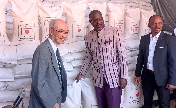 Coopération bilatérale : Le Japon octroie 3 000 tonnes de riz d’une valeur de 2,5 milliards de francs CFA au Burkina Faso