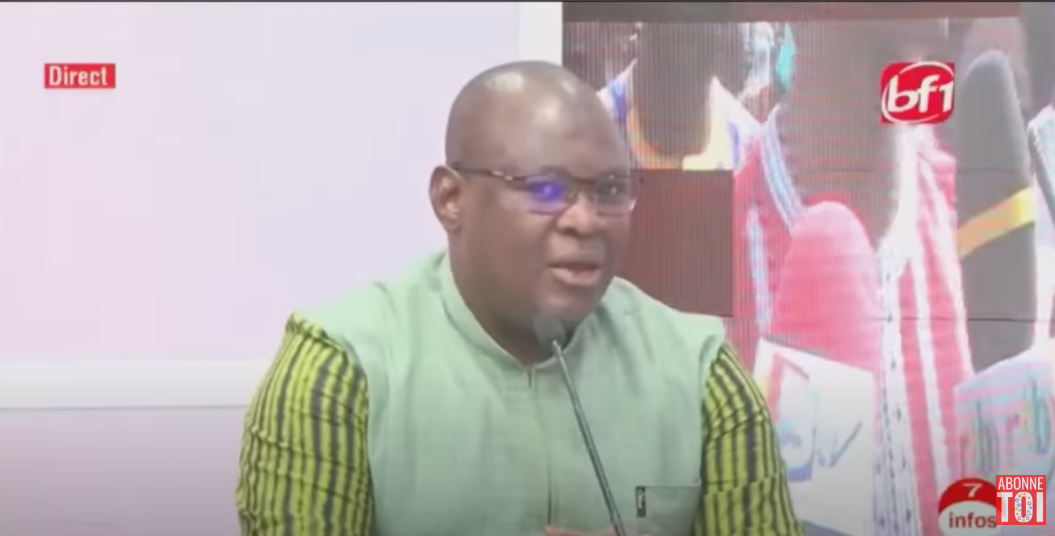 Médias au Burkina : « Le travail du journaliste n’est pas de chanter les louanges de quelqu’un », rappelle le journaliste Boureima Ouédraogo 