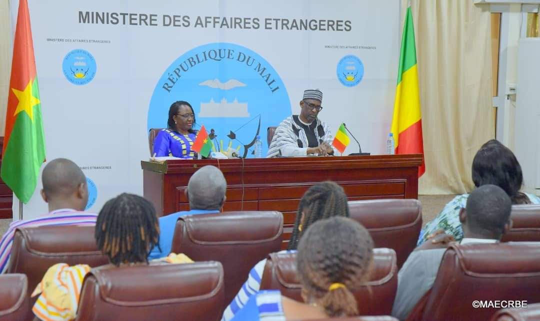 Niger : Le Burkina et le Mali invitent le Conseil de paix et de sécurité de l’UA à empêcher une action armée 