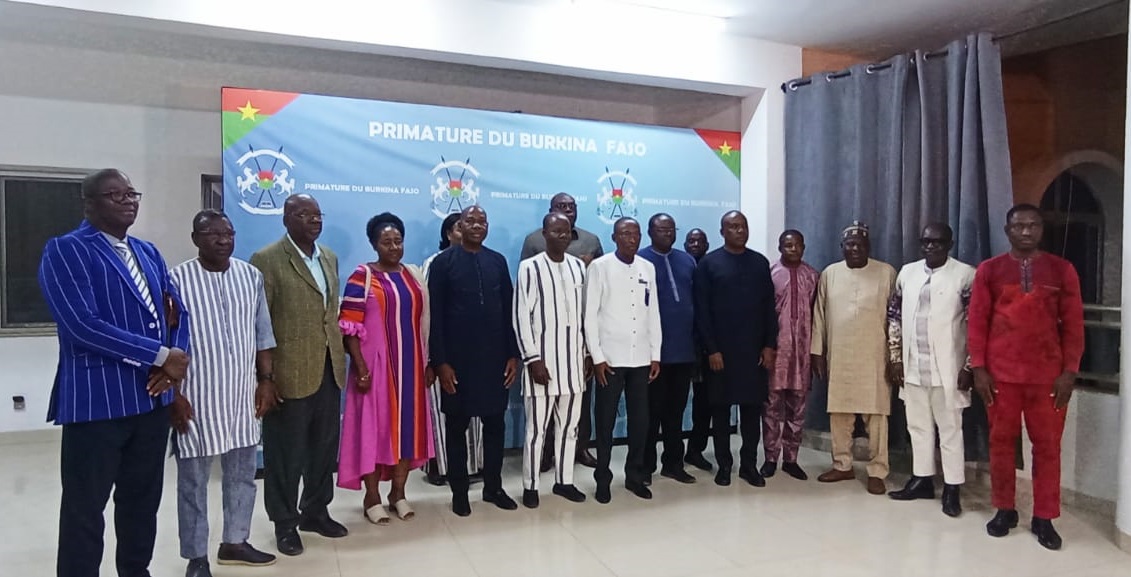 Burkina : Une délégation du patronat reçue en audience par Dr Apollinaire Kyélèm