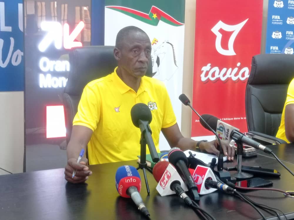 Burkina/football :  Brama Traoré fait appel à 25 Étalons sans Bertrand Traoré, Hervé Koffi et Issoufou Dayo