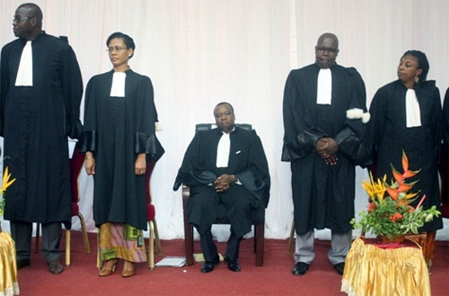  Ordre des avocats du Burkina : Le nouveau bâtonnier installé