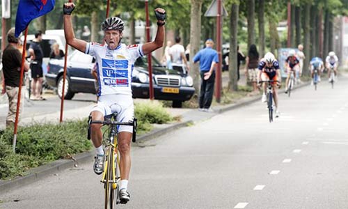Tour du Faso 2012 : Mort subite du coureur belge, Gunther Cuylits